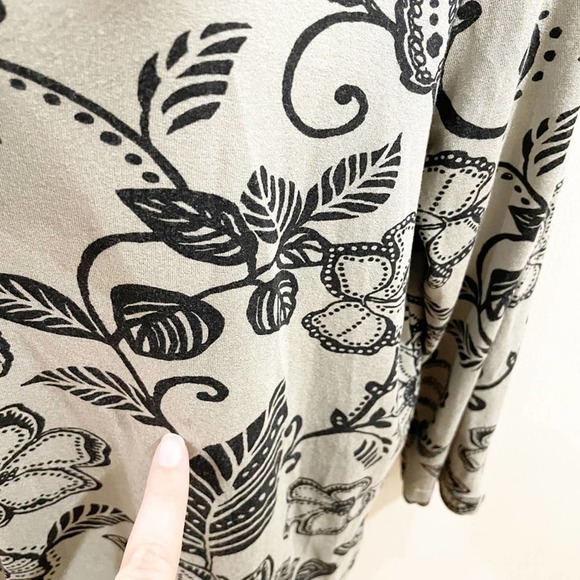 Hanna Andersson Floral Tie Front Top Green Large - Picture 7 of 12